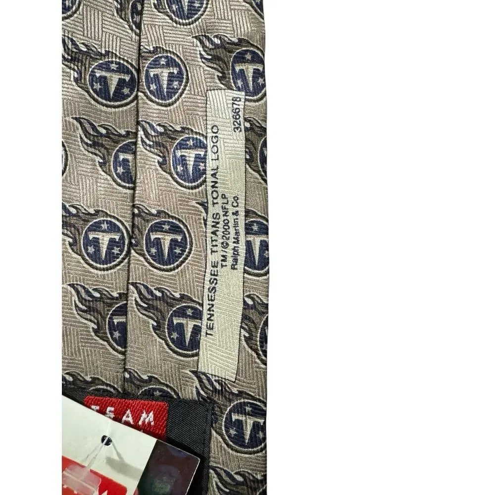 Team NFL Ralph Marlin Tennessee Titans Logo Football 2000 Vintage Necktie Silk